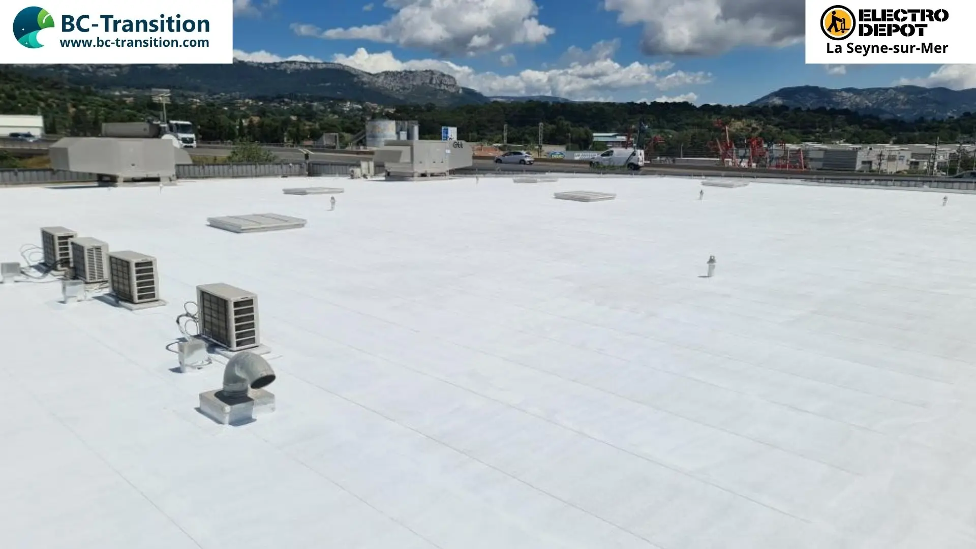Toiture équipée de Cool Roofing